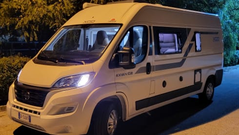 XVAN 102 - DUCATO 599