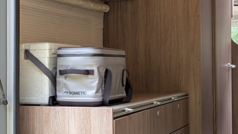 Tony – Autobus Bürstner a 4 posti letto del 2017