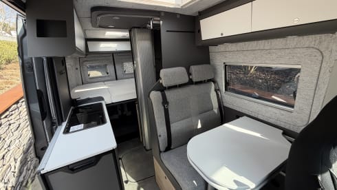 2p Dethleffs Golbetrail Performance bus uit 2025 599cm