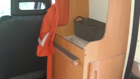 Compact fine Pössl bus factory construction with shower