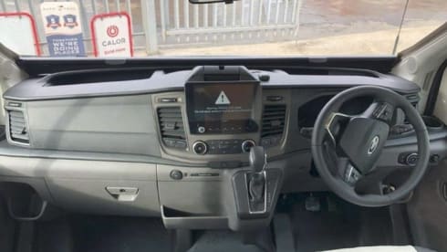 The Stag  – 6 berth Roller Team auto roller 746 