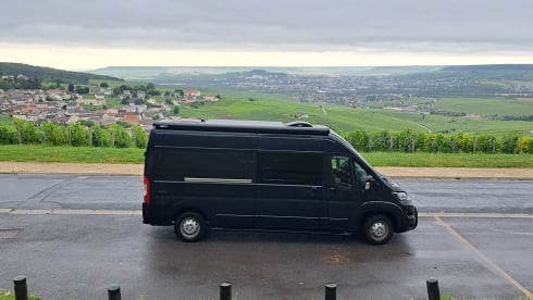 Boxervan – Offgrid Campervan Peugeot Boxer 2022 L3H2
