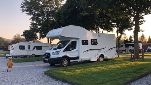 Loki – 4 berth Roller Team 290 Sport from 2020