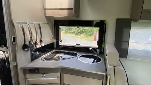 4p Chausson semi-integrated from 2020