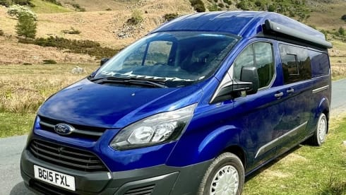 Doris – 2 berth High Top Ford campervan 2015