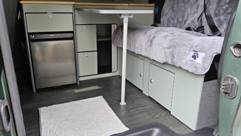 Reggie – 2025 Renault Crusader Off-Grid 4-berth Campervan
