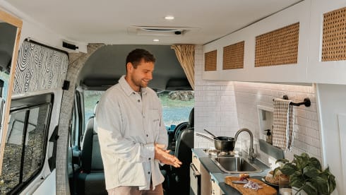 Alfredo – Alfredo - The perfect adventure companion 