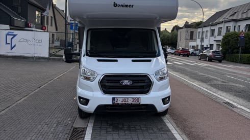 Ford  – 6p Benimar alcove uit 2026