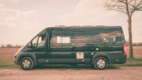Peugeot Boxer 2016 Euro 6 fully equipped off-grid camper