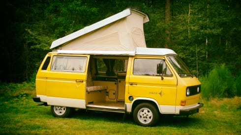 Mr. Yellow – Experience this unique VW T3 Westfalia Joker; refurbished and complete!