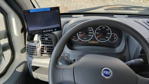 Alfredo  –    Gemütliches Wohnmobil für 4 Personen