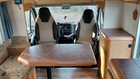 Raaf – 6-seater Fiat Alcove from 1997