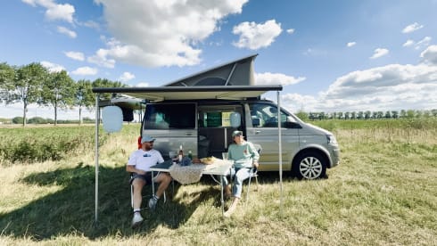 Vanessa – 4p Other campervan from 2024