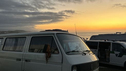 Parel – Volkswagen T3 automatic with power steering :)