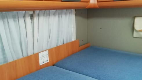 6 person Hymer from 2003