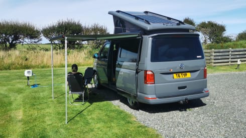 Christian Grey – Family Friendly T6 Camper, for 2-5 people "have a read on"