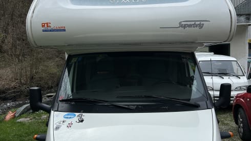 CAMPER MANSARDATO IDEALE PER FAMIGLIE