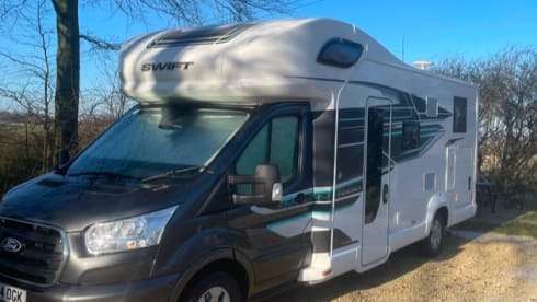 Monkiki – 4 berth Swift Voyager 485  NEW 2025 Model