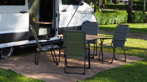 Adventure Van – 4pers. Volkswagen VW Crafter 2.0TDI - Custom Build 2026 - Full Electric 
