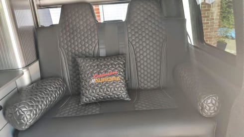 Larnee – 4 berth Volkswagen campervan from 2021