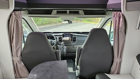 GLV50J – Luxury Modern 4-person Challenger 337GA Graphite ultimate