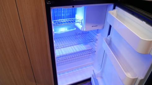 Sun Living Flexo 6.40, 2 sleeping 4 seats, length beds, Airco!!