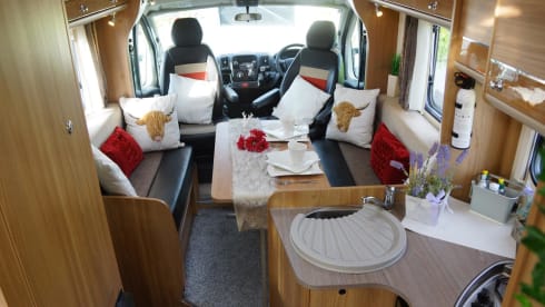 Freedom – Perfect sized, well equipped  2 berth motorhome