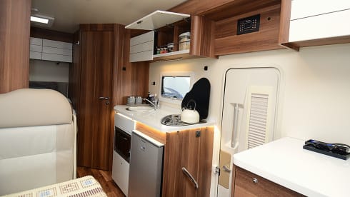 Vanessa – 6 berth Fiat alcove from 2021