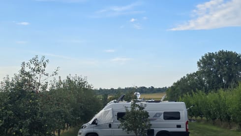 Yvonneke – Fiat: Off Grid-Nespresso-BIP&GO-Bicycle rack-Large refrigerator-LPG tank