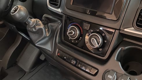 5p McLouis integrated uit 2022