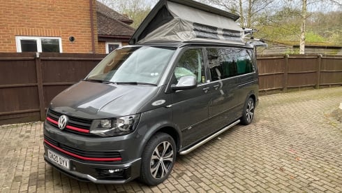 4-5 berth VW T6 LWB Campervan - Fully Equipped - 2020