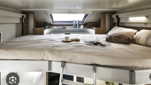 Wilderness – Équipe Roller 690 Auto 6 couchettes