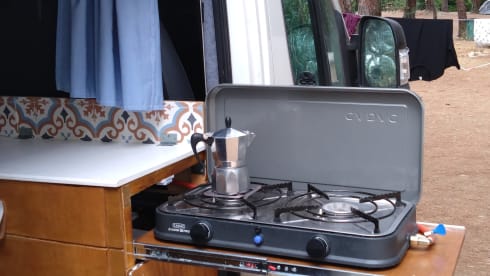 Levie – 2p Unique camper bus from 2013