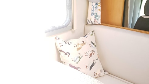 Hymee – Spacious Hymer stylish custom interior