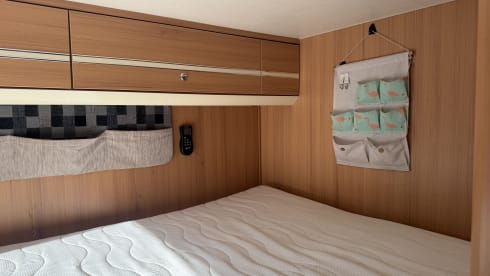 Roadtripper – Beau camping-car familial très complet avec de nombreux extras
