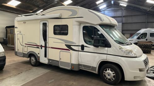 4p Adria Mobil semi-integrated from 2011