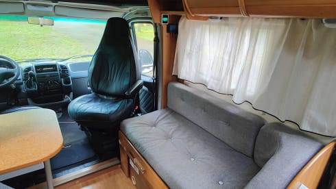 4p Fiat semi-integrated uit 2003