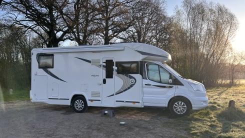4p Chausson 747 GA Welcome FORD 170PK (2018)