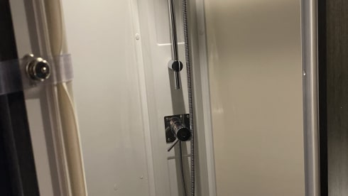 Raffy – Roller Team Zafiro 690 6 berth Roller Team s