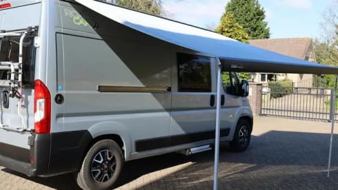 Posll Roadcar R600 2020