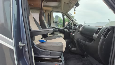 4p Challenger teilintegriert ab 2015