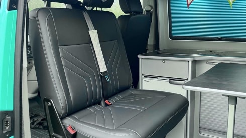 MINTY – T6 LWB T28 Highline4 berth Volkswagen campervan 2018 camper