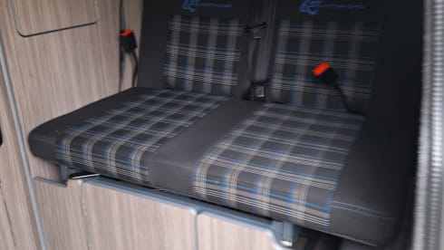 Van – 4 berth Volkswagen campervan from 2015