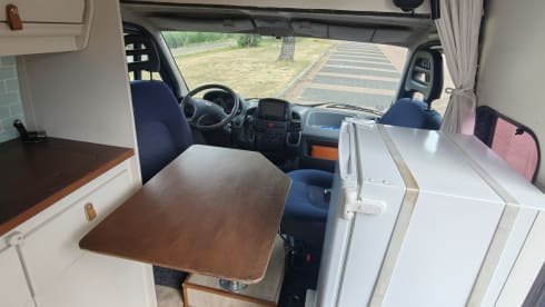 Lotta – 2-seater Fiat bus from 2002