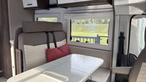 Cocoon  – 5p Benimar semi-integrated uit 2026