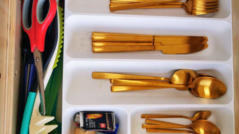 Bustave YFL – Accogliente furgone fai-da-te Ford Transit