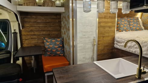 Big Ed – 2 berth Citroën campervan from 2022