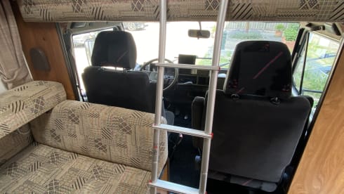 4p Citroën alcove from 1990