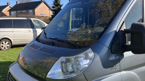 McLouis-Nische für 6 Personen aus dem Jahr 2011