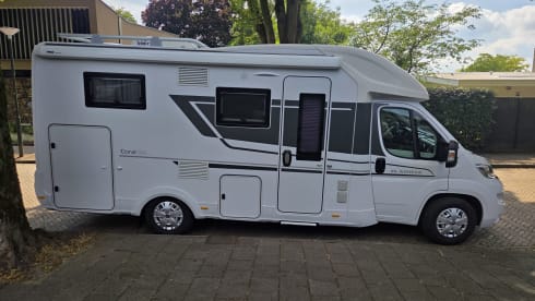 Fran01 – Adria Coral Axess 600 SL